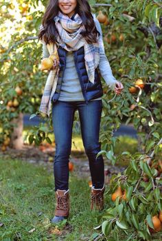 Scarf Adrette Outfits, Scarf Vest, Casual Preppy Outfits, Preppy Outfit, Petite Fashion