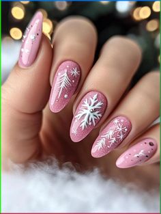 Pink Holiday Nails Acrylic, Reindeer Nails Designs Xmas, Pink And Silver Christmas Nails, Nails Holiday Christmas, Pink Glitter Christmas Nails, Sugar Plum Fairy Nails, Pink Christmas Nail Designs, Pink Christmas Nail, Sparkly Christmas Nails