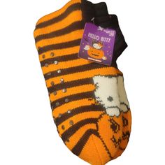 Hello Kitty Halloween Slipper Socks Show Sz 4-10 Non-Slip Ankle Orange Black Striped New With Tag Any Other Questions Feel Free To Contact Me Offering Same Next Day Shipping Ba Hello Kitty Orange, Accessories Hello Kitty, Kitty Accessories, Halloween Socks, Boo Basket, Hello Kitty Accessories, Hello Kitty Halloween, Slipper Socks, Black Stripes