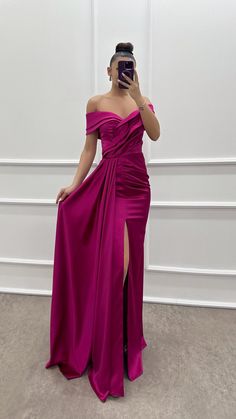 This stunning evening dress features a fabric blend of 50% cotton, 35% polyester, and 15% elastane. Find the essential washing instructions conveniently provided on the product label.  Model's Measurements: Height: 1.73 cm Bust: 86cm Waist: 62cm Hips: 94 cm Weight: 55kg If you are unsure about your size please message me your height and weight. So i can recommend the correct size for you. Pleated Satin Dress, Cocktail Attire, French Lace, Evening Attire, Satin Dress, Product Label, Dress Clothes For Women, Satin Dresses, Boat Neck