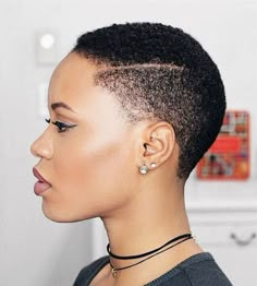 20 Stunning Summer Protective Styles for Black Women - Coils and Glory Tapered Twa Hairstyles, Twa Haircuts, Blonde Twa, Short Black Natural Hairstyles, Tapered Twa, Natural Hair Twa, Bantu Knot