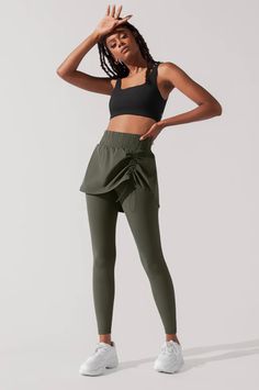 Meet your hiking bff. With a buttery-soft legging and bungee-style skirt, your next adventure offers full-coverage and and an oh-so-cute wardrobe staple. Features + Fit • Pinch-free, elastic waistband• Built-in, full-length legging • Pockets• Anti-cameltoe• Bungee drawcord for convertible hem length • 27” (69 cm) Recommended for heights 5’4” to 5’7 (163 cm to 170 cm) Fabric + Care Outer Skirt: 85% Nylon 15% Spandex; Inner Leggings: 77% Polyester 23% Spandex Buttersmooth Single BrushedCare: Wash Brunch Sweater, Climbing Ivy, Magenta Sweater, Cassey Ho, Hot Pink Sweater, Walking Exercise, Buttery Soft Leggings, Color Block Jacket, Long Sleeve Jumpsuit