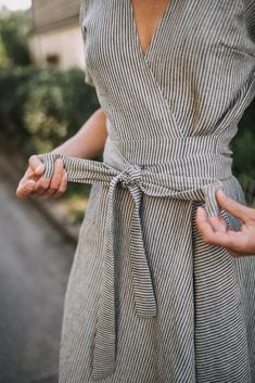 Look Boho Chic, Wide Skirt, Diy Vetement, Couture Mode, Linen Clothing, Dress Wrap, Dress Linen, Romantic Dress, Look Vintage