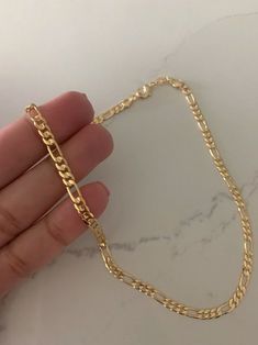 Necklace Layering Gold, Gold Neck Chain, Real Gold Chains, Figaro Necklace, Figaro Chain Necklace, Silver Gold Jewelry, Gold Chains For Men, Necklace Layering