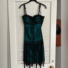 Black & Teal Beaded Sue Wong Dress. Size 10. Nwt But Has Been Living In My Closet Without A Garment Bag Since Like 2006. Oops. Has Some Damaged Spots In The Beadwork (See Photos). Strapless Velvet Dress, Whimsigoth Prom Dress, Winter Formal Dresses Short, Hole Dress, Sue Wong Dresses, Teal Outfits, Sue Wong, Prom Dress Inspo, Winter Formal Dresses