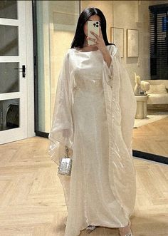 White abaya , hijabi outfit , elegant, modest dress , luxury, dior , chanel , princess, pearl , vogue, paris Hijabi Prom Dress, Jalabia Styles, White Abaya, Eid Outfit Ideas, Outfit Elegant, Hijabi Outfit, Luxury Lifestyle Fashion, Dress Luxury, Pakistani Fancy Dresses