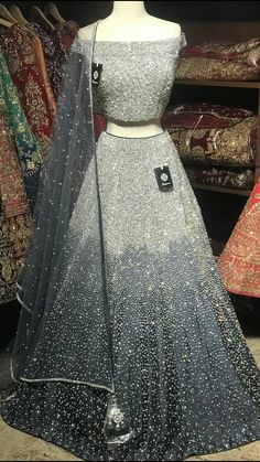 Shaadi Vibes, Lengha Dress, Designers Dresses, Skirt Tops, Indian Wedding Gowns, White Lehenga, Dress Fabrics, Designer Bridal Lehenga