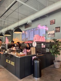 the inside of a fast food restaurant with customers