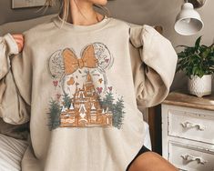 Cute Disney Sweatshirts, Disney Gingerbread, Disney Christmas Outfits, Gingerbread Castle, Mouse Christmas, Retro Cartoon, Cartoon Christmas, Disney Sweaters, Disney Sweatshirts