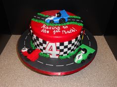 Race Car Birthday Cake, Car Cakes For Boys, Car Birthday Cake, Cars Cake Design, Birthday Cake Images, Pastel Rainbow Cake, Torte Creative, Race Car Cakes, Cars Birthday Cake