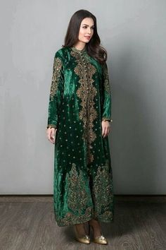 New Moroccan Dubai Kaftans Farasha Abaya Dress Very Fancy Long Gown Velvet Dress | eBay Long Tail Dress, Farasha Abaya, Velvet Dresses Outfit, Muslim Wedding Gown, Pakistan Dress, Velvet Dress Designs, Velvet Bridesmaid Dresses, Moroccan Kaftan, Maria B