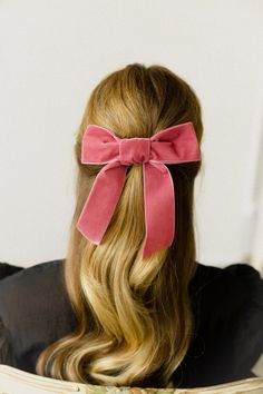 "Add something special to your gorgeous look!  Our femenine velvet bows with hand-embroidered initials will grab all the attention.  This bow will be a great addition to both your festive look and daily outfit. It's a a favoured red carpet accessory for many an influential celebrity, from Hailey Bieber to the Duchess of Cambridge.  We make all bows by hand in our studio, and each embroidered initial is a real work of art. The size of the bow is 15*15 cm (5.9\" x 5.9\") If you need a custom color Festive Hair, Velvet Hair Bow, Velvet Bows, Embroidered Initials, Velvet Ring Box, Coquette Pink, Velvet Hair, Bow Clip