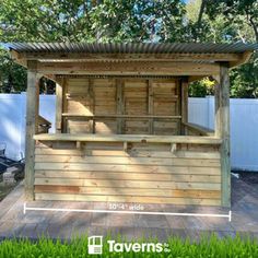 an outdoor bar made out of pallets and wooden planks is shown with measurements