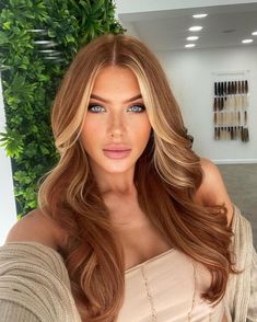 Beauty Works Hair Extensions, Spring Hair Color Trends, Rambut Brunette, Hot Hair Colors, Spring Hair Color, Haircut Styles, Ombré Hair, Hair Color And Cut, Short Hairstyle