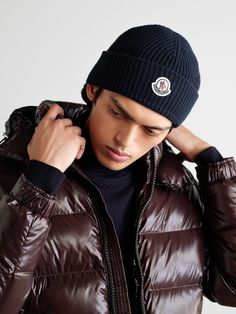 Moncler designs its cold-weather essentials with premium fabrics to ensure comfort and longevity. Made in Italy from an insulating virgin wool and cashmere-blend, this beanie is waffle-knitted for extra warmth and appliquéd with a signature logo on the fold-over cuff. Beanie For Men, Moncler Logo, Mens Beanie, Summer Sunglasses, Short Suit, Fine Jewelry Designers, Mr Porter, Signature Logo, Lightweight Jacket