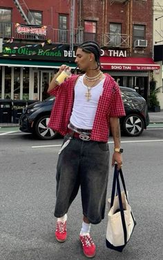 Street Style Outfits Men Summer, Y2k Fit Inspo Men, Summer Fits Aesthetic Men, Street Wear Men Aesthetic, Drip For Men, Summer Outfits Men Aesthetic, Summer Drip, Summer Outfits Men Streetwear