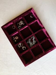 * JEWELRY DISPLAY - This jewelry tray is perfect for presenting jewelry to customers. It can hold up to 12 rings as also other jewelry. * PREMIUM ITALIAN SILK VELVET in 30 available shades. The insert pad made in black/ivory or same color velvet stands out your  jewelry elegantly. * MATERIAL & SIZE - Wood covered with premium Italian silk velvet\32cmx25cmx4cm;  TesoroDiVelluto product. Accessories are not included. Handling rules: - Use the stand only for displaying jewelry; - For use in dry rooms only; - Never expose display to water; - Protect from high temperatures; - Do not expose tablets, stands or other demonstration items to mechanical damage; - Avoid using in direct sunlight; - Use clean hands or jewellery gloves to operate the item; - Do not use wet wipes or other wet substances f Jewelry Boxes Aesthetic, Diy Velvet Jewelry Display, Jewelry Box Velvet, Black Velvet Jewelry Display, Jewellery Organisation, Velvet Jewelry Display, Displaying Jewelry, Jewelry Tray Display, Ring Display