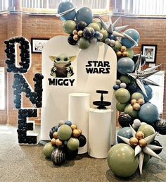 star wars balloon arch with balloons and decorations