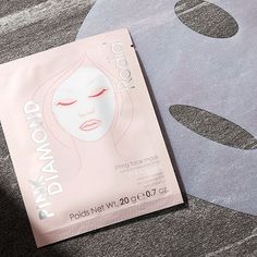 Inspired by the ultra-thin Korean masks, this innovative bio-cellulose face mask acts like a cooling second-skin to deliver the hydrating serum effectively into the skin. Infused with a blend of actives including vitamin C-rich pink grapefruit, this lightweight mask is a must-have to help achieve a brighter, more even complexion. Powered by plant-derived peptides, Skin Tightener ST works to firm the skin while Rodial's signature diamond powder helps to create a soft-focus veil across the complex Radiance Skin, Pamper Night, Korean Mask, Skin Prep, Hydrating Serum, Soft Focus, Pink Grapefruit, Ambient Light, Flawless Makeup