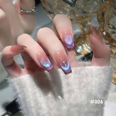 Korean Nail Acrylic, Makeup Nails Art, Dot Nail Art, Pretty Gel Nails, Dots Nails, Nail Designs Glitter