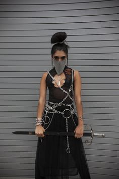 Oversized Tshirt Harness, Full Body Harness Art, Face Mask With Chain, Sach Belt, Body Harness Outfits, Dj Outfit, Fashionable Face Masks, Dust Masks, Rave Costumes