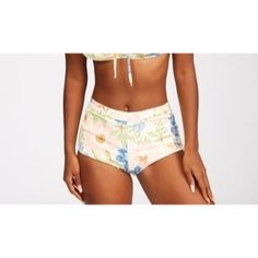 Billabong Ur A Dream Avalon Surf Shorts High Rise Floral White Colorful Xl/14 Style Abjx400156 New With Tags! Product Details Saturate The Line Up With Femininity And Florals. The Ur A Dream Avalon Surf Short Stands Out With An All Over Print Made With Recycled Eco Ripple Fabric. Offering Full Bum Coverage And A High Rise Waist That Lands Above The Belly Button, The Women’s Swim Bottom Is Finished With Metal Bar Branding Detail. Product Features Product Type: Women’s Avalon Surf Shorts. Fabric: White Floral Print Beach Shorts, Printed Fitted Shorts For Vacation, Floral Print Poolside Shorts, Short Printed Swimwear For Spring, Spring Printed Swimwear, Floral Print Shorts For Poolside, Spring Printed Short Swimwear, Multicolor Beachy Shorts, Summer White Printed Bottoms