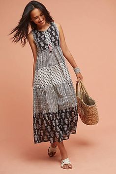 Tiered Peasant Dress Patchwork Dresses Women, Peasant Dress Patterns, Stil Boho, Bohemian Maxi Dress, Peasant Dress, Kurti Designs, A Dress, Simple Dresses, Dress Patterns