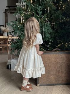 Old Money Baby Girl Outfits, Old Money Kids Outfits Girl, Little Kid Aesthetic, Little Girly Girl Aesthetic, Old Money Toddler Outfits, Old Money Children Outfits, Toddler Girl Aesthetic, Aesthetic Kids Outfits, Old Money Children