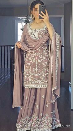 Mirror Hand Work, Eid Outfit Ideas, Wedding Fits, Birthday Plans, Wedding Outfits For Women, Indian Salwar Kameez