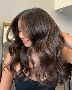 👇 Dimensional Chocolate Brown Hair, Chocolate Brown Hair Pale Skin, Dark Caramel Balayage, Brunette Balayage Hair Medium, Brown Hair Pale Skin, Medium Length Styles