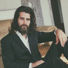 Cabelo Longo Masculino. Macho Moda - Blog de Moda Masculina: Cabelo Grande Masculino: 30 Inspirações de Penteados. Cortes de Cabelo masculino, Cortes Masculinos 2017, Cortes Masculinos, Cabelo Masculino, Men's Long Hairstyles, Cabelo Comprido Masculino, Cabelo Masculino Comprido, Haircut Ideas For Long Hair, Long Hair Layers, Long Hair And Beard, Man With Long Hair, Long Hair Beard, Ideas For Long Hair, Hair Layers, Men With Long Hair, Long Haired Men