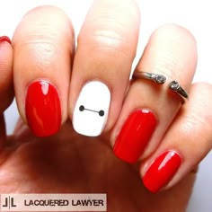 Easy Disney Nail Art For Beginners, Disney Movie Nail Art, Baymax Nail Art, Simple Disney Nail Art, Simple Marvel Nails, Baymax Nails, Disney Nail Ideas Simple, Disney Movie Nails