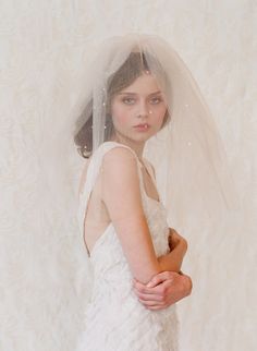 tulle veil with blusher, wedding veil Front Veil, Drop Veil, Layered Veil, Veil Headpiece, Veil Styles, Short Veil, Beautiful Veil, Tulle Veils, Hair Adornments