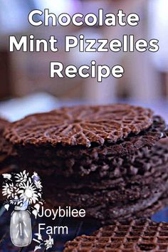 chocolate mint pizzes recipe on a cooling rack with the title overlaying