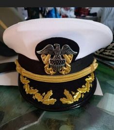 High Quality WW2 USA Navy officers caps in four different colours high Quality Us Navy Officer, Usa Navy, Boat Captain, Navy Hats, Visor Cap, Peaked Cap, Different Colours, Cap Design, Us Navy