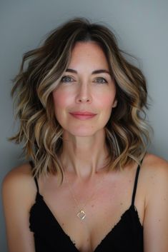 49  Medium-Length Haircut Ideas for Women Over 40 Haircut Ideas For Women, Haircuts For Women Over 40, Bangs For Round Face, Layered Haircuts For Medium Hair, Blonde Hair With Highlights, Haircuts For Medium Hair, Eyebrow Tutorial, Haircuts For Women, Haircut Ideas