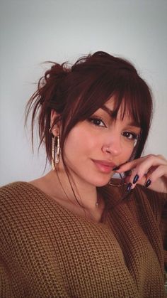 Rambut Brunette, Bangs With Medium Hair, Effortless Beauty, Fringe Hairstyles, Long Hair With Bangs, Penteado Cabelo Curto, Hair Color And Cut, Hair Inspiration Color, Hair Inspo Color