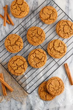 Ginger Cookies Ginger Cookies Recipe, Iced Gingerbread, Chewy Ginger Cookies, Ginger Cookie Recipes, Iced Sugar Cookies, Ginger Cookies