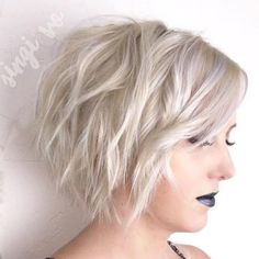 Layered Wavy Bob, Short Textured Hair, Balayage Bob, Short Shag Haircuts, Stacked Bob, Short Shag Hairstyles, Blonde Layers, Short Shag