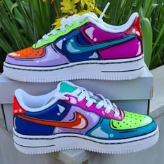 Take your style to soaring heights with these Limited Edition Highlight Doodle Custom Air Force 1s, featuring a bold and daring design. Make a statement and stand out with colorful, eye-catching graphics that will let you show off your risk-taker attitude with uncompromising flair. 🤩 🔥 100% genuine, Brand New. 👟 Custom sneakers. 💫 Every pair is hand-made to order. ✨ Best quality waterproof and scratch-proof paints used. ✨ 1000+ satisfied customers across various platforms. 🌎Free worldwide Nike Shoes Colorful Air Force, Playful Multicolor Custom Sneakers With Round Toe, Custom Painted Sneakers, Rainbow Shoes Outfit, Painted Nike Shoes, Pop Art Shoes, Painted Shoes Ideas, Sneaker Painting, Shoe Art Designs