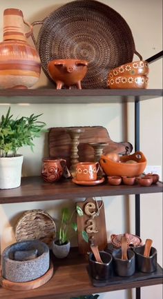 mexico aesthetic 
Mexicana
artery art artesanía artesanal pottery 
Hispanic Latino Latina 
home decor 
decoration 
interior decoration 
Decoration Mexicana 
shelf decor 
Mexico 
Aesthetic 
Mediterranean 
Pueblo rancho 
Ranchero Mexico Aesthetic Decor, Mexican Artisan Home Decor, Mexico Aesthetic Home Decor, Latin Home Aesthetic, Spanish Style Homes Interior Decor Living Room, Mexico Kitchen Decor, Mexican Asethic Decor, Modern Mexican Boho Decor, Spanish Boho Home