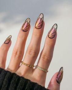 Stylish Nails White, Wing Nails, Foil Nail Designs, Butterfly Nail Designs, Art Deco Nails, Vintage Nails, Inspired Nails