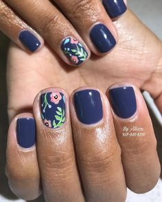 Dark Blue Nails With Flower Design, Fall Floral Nail Designs, Fall Blue Nails, Floral Nail Designs, Blue Nail, Pedicure Nail Art, Dipped Nails, Manicure Y Pedicure, Floral Nails