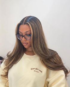 Rambut Brunette, Twisted Hair, Hairstyles Wigs, Wig Ideas, Birthday Hair, Front Lace Wigs, Hair Appointment, Sew Ins, Dope Hairstyles