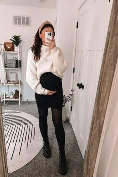 Cute Pregnancy Outfits Casual, Pregnancy Outfits For Work, Maternity Outfits For Work, Cute Pregnancy Outfits, Vinter Mode Outfits, Fall Maternity Outfits