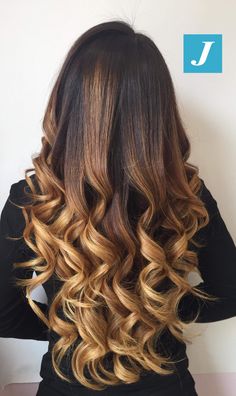 Brunette Hair With Highlights, Curls For Long Hair, Brown Hair Balayage, Blonde Hair Looks, Penteado Cabelo Curto, Brown Blonde Hair, Hair Color And Cut, Bleached Hair, Curled Hairstyles