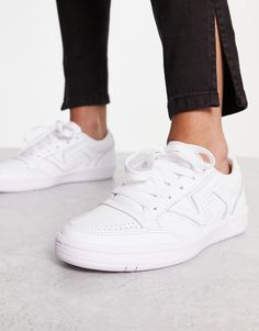 All White Vans Outfit, White Low-top Urban Chunky Sneakers, Van Shoes White, White Vans Sneakers, Vans Low-top Platform Sneakers With White Sole, White Sole Lace-up Vans Sneakers, White Sole Vans Lace-up Sneakers, All White Vans, White Vans Outfit