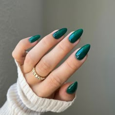 A deep, dark emerald green with grey undertones. The duo includes: 1 Soak-Off Gel Size: 0.5 fl oz 1 Nail Lacquer Size: 0.5 fl oz Color Accuracy: The duo comes with 1 lacquer and 1 gel in matching colors. We do not guarantee matching exact colors due to differences in formulation, ingredients, and batch. Benefits: Lasts up to 21 days LED and UV cured Made in USA Wide range of colors Fused with vitamins that make nails stronger, healthier and stunning for weeks HOW TO: Gel Polish Application - Pre Brown Nail Ideas, Emerald Nails, Brown Nail, Green Acrylic Nails, Dark Emerald Green, Color For Nails, Dark Green Nails, Brown Nails, Hot Nails