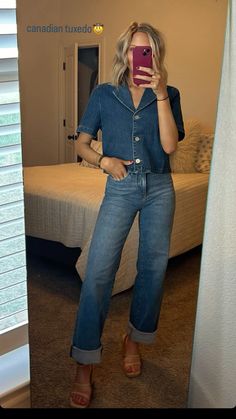 Teacher Fits, Denim On Denim, She Is Clothed, Fall Fashion Outfits, Mom Style, Work Outfits, Western Wear