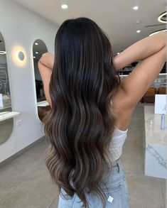 Balayage Highlights On Dark Hair, Brown Balayage Highlights, Balyage Long Hair, Highlights On Dark Hair, Sunkissed Hair Brunette, Sunkissed Hair, Dark Brown Hair Balayage, Dark Brunette Hair